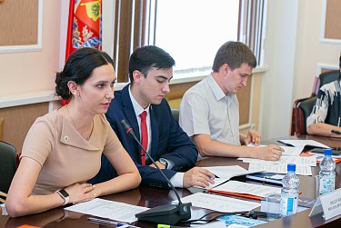 Студотрядовцев предложено обучать рабочим специальностям бесплатно